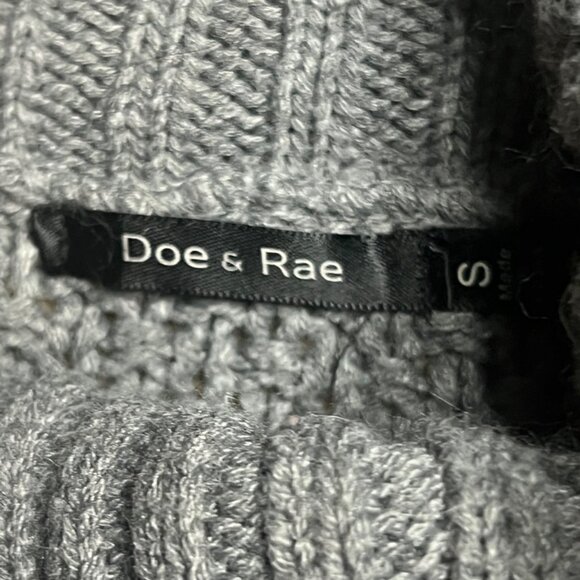 DOE & RAE Women Small Gray Oversized Knit Cowl Neck Turtleneck Winter Sweater - Picture 5 of 5